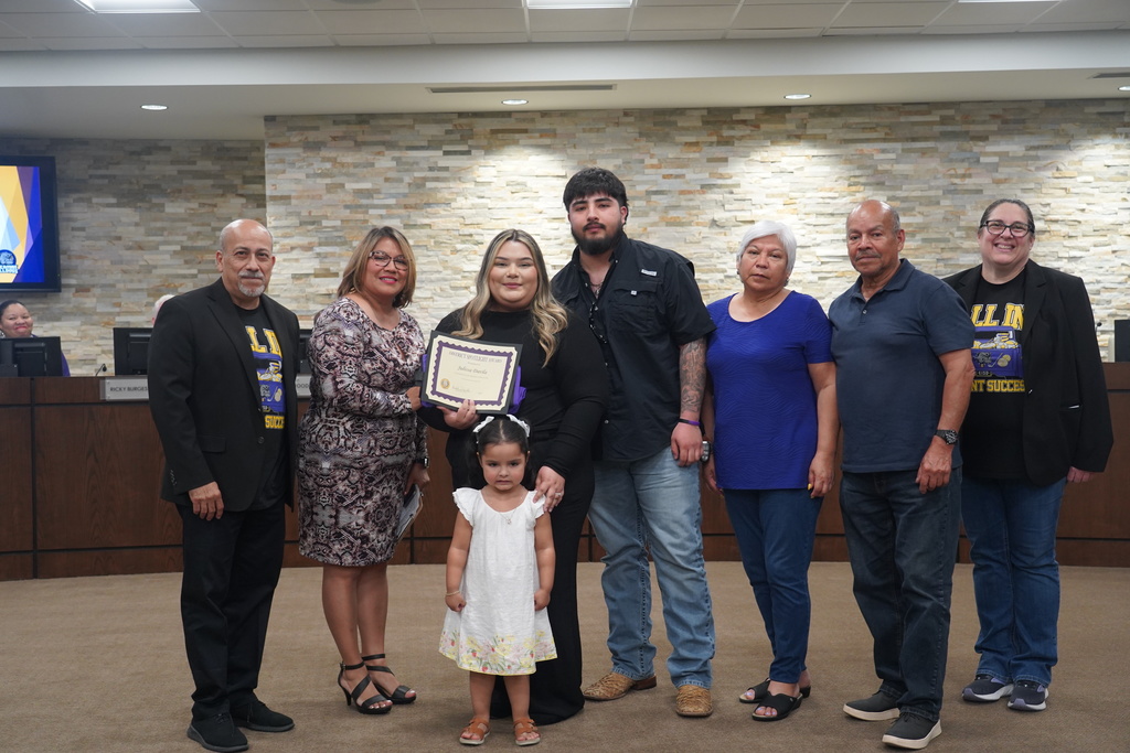 Everman ISD+BoardMeetingMarch25-13