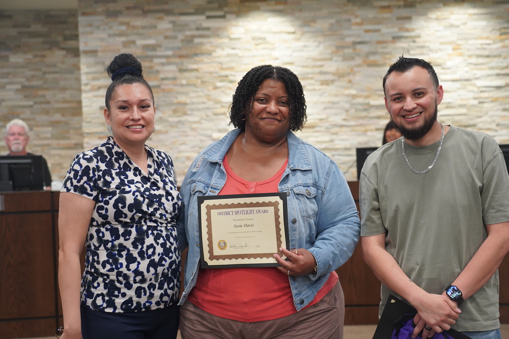 Everman ISD+BoardMeetingMarch25-11