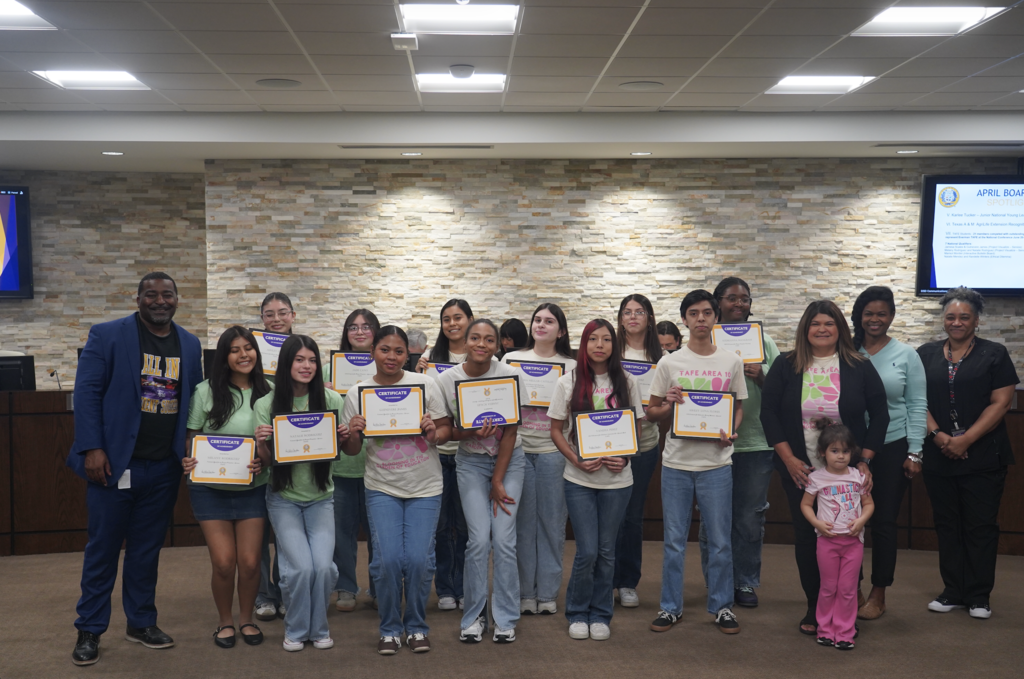 Everman ISD+BoardMeetingApril203