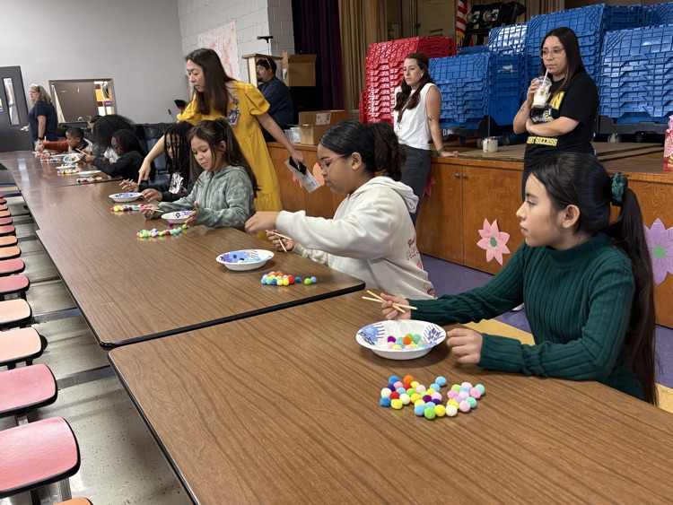 Chopsticks competition