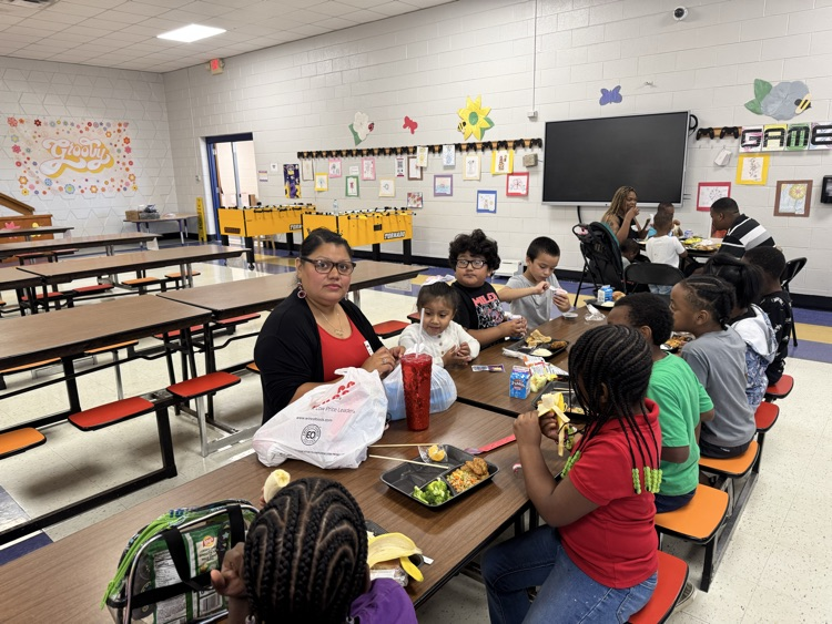 Asian style lunch with families