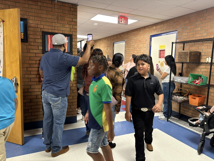 clap out
