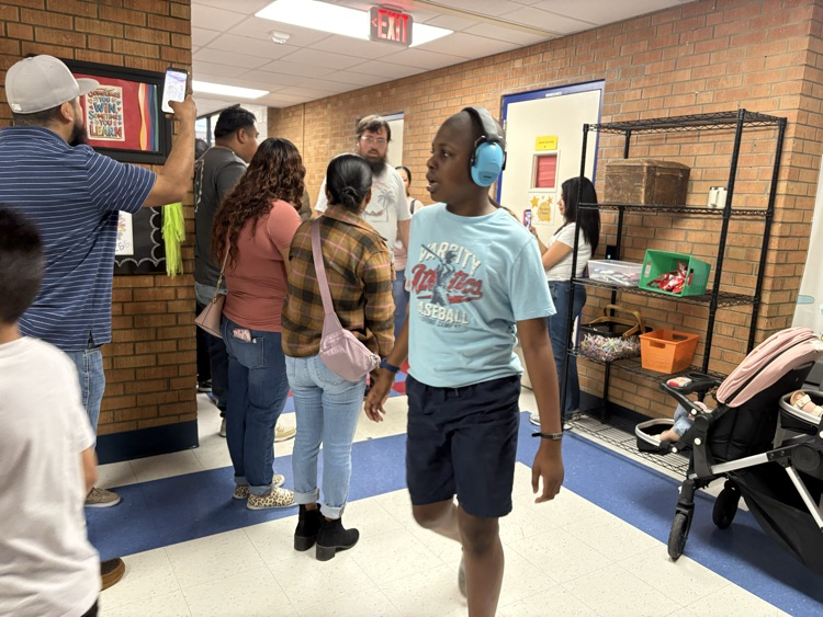 clap out