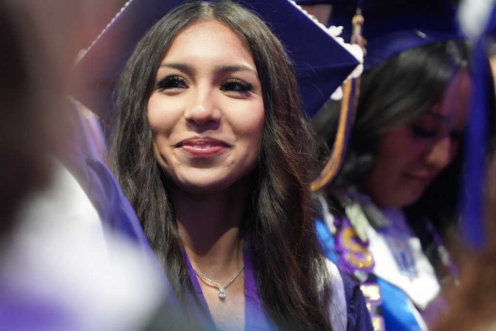 Everman ISD+GraduationCeremony9