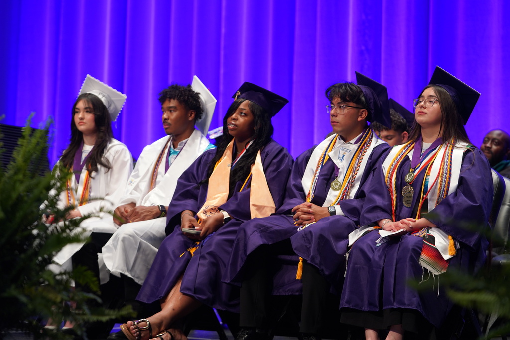 Everman ISD+GraduationCeremony9