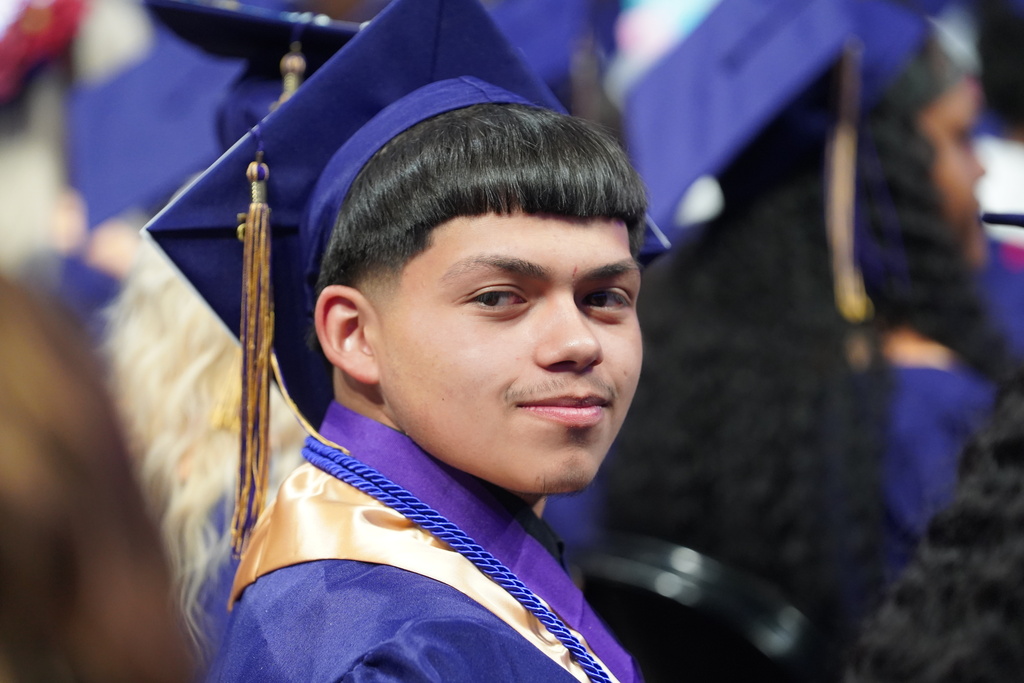 Everman ISD+GraduationCeremony2-1