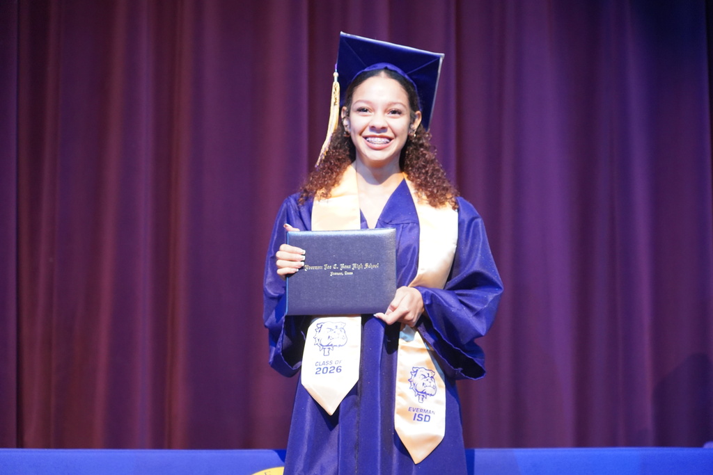 Everman ISD+EISDSummerGrad2