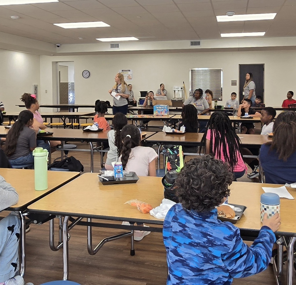 Congratulations to all of our students who had perfect attendance in the 1st six weeks!   We celebrated your achievement today with a special treat from Mr.Seals and Ms.Beedle. 
