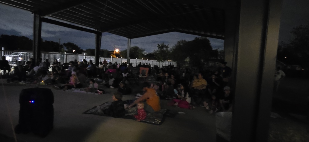 We want to thank all of the families that attended our movie night! 