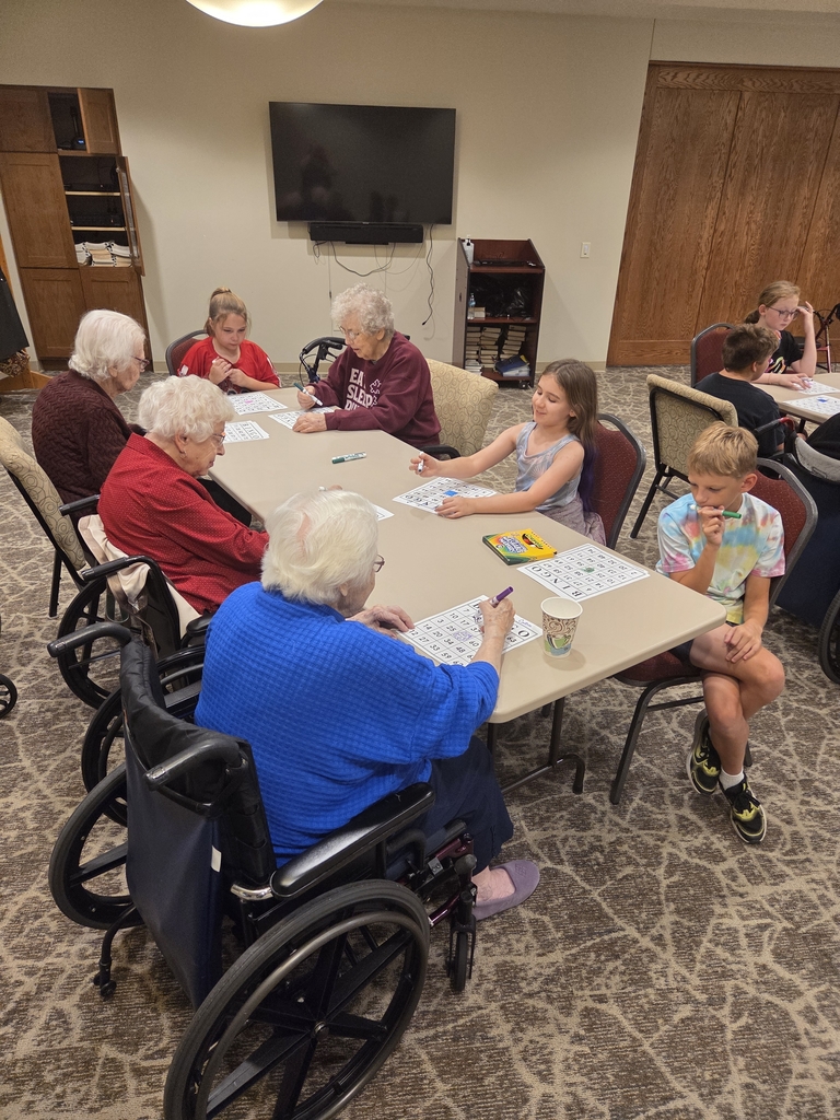 far left table