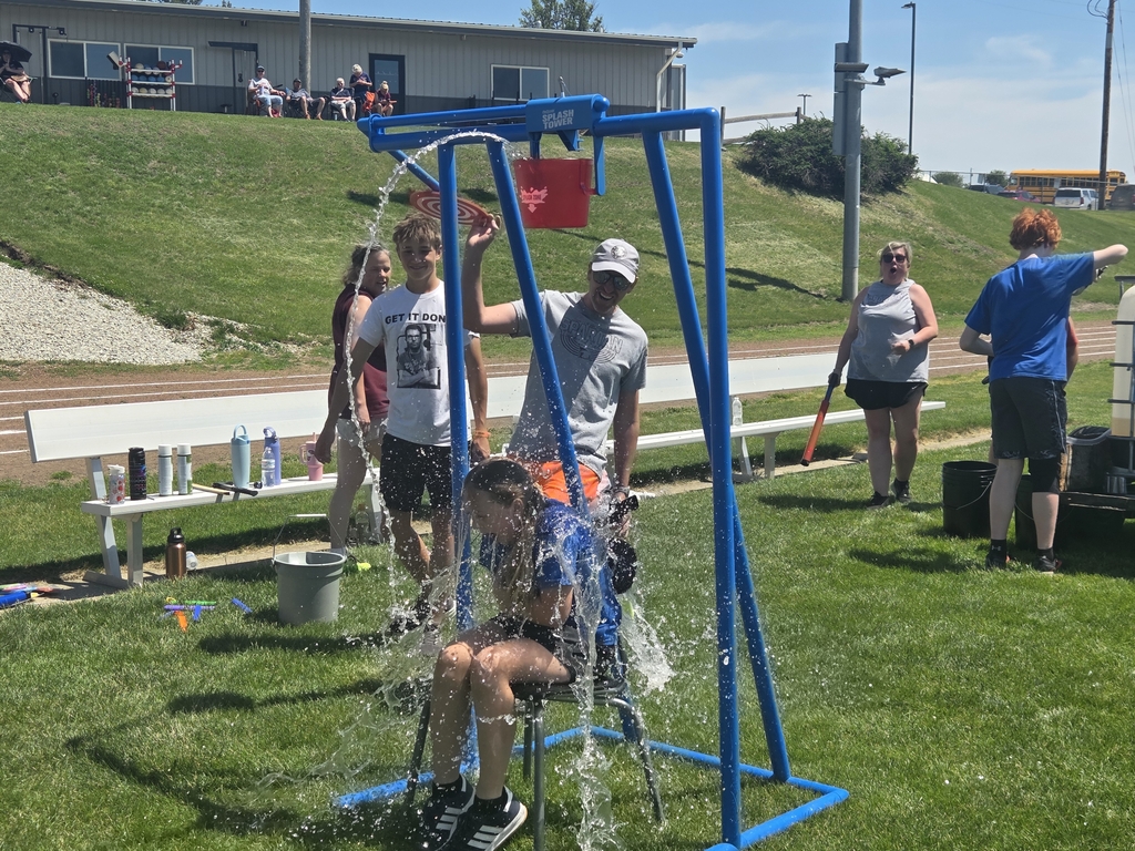 bucket dump