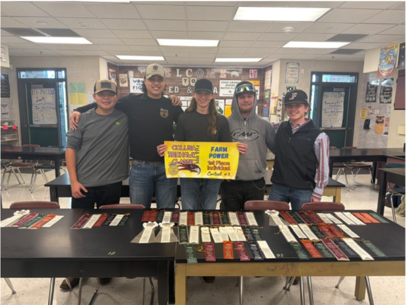 4 male students posing for a photo