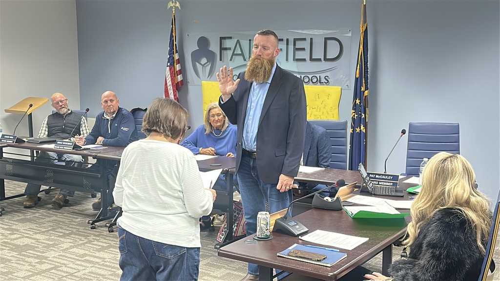 Fairfield Community Schools welcomes Mr. Pat McCauley to our School Board.  He was sworn in at tonight’s meeting.