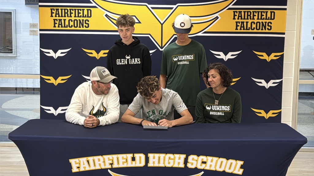 Grady Garber Signs with Glen Oaks