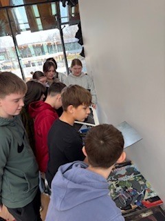 MS GT went to the Crystal Bridge art museum 