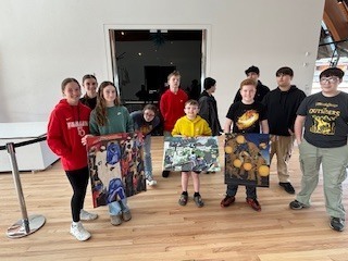 MS GT went to the Crystal Bridge art museum 