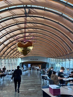 MS GT went to the Crystal Bridge art museum 