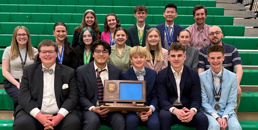 Fairmont Sppech Team Earns Thirs at State