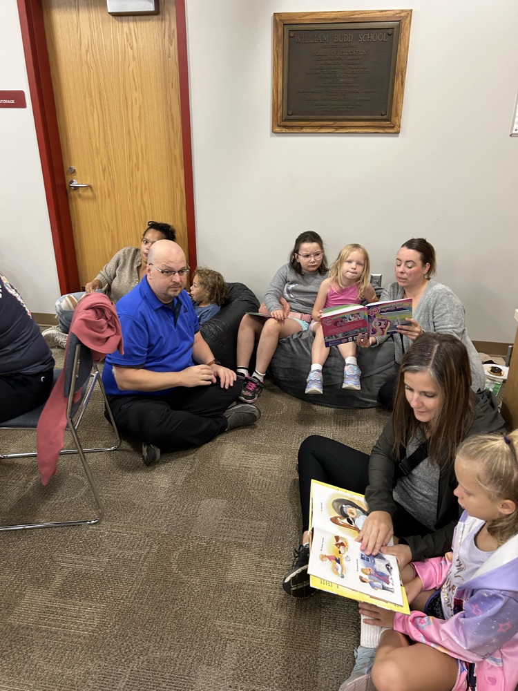 Breajfast with Books