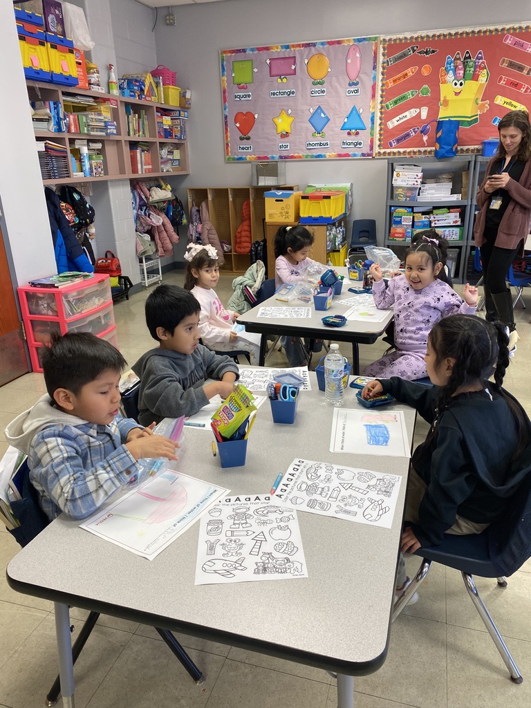 Kindergarten students enjoying our Veolia Water visit!