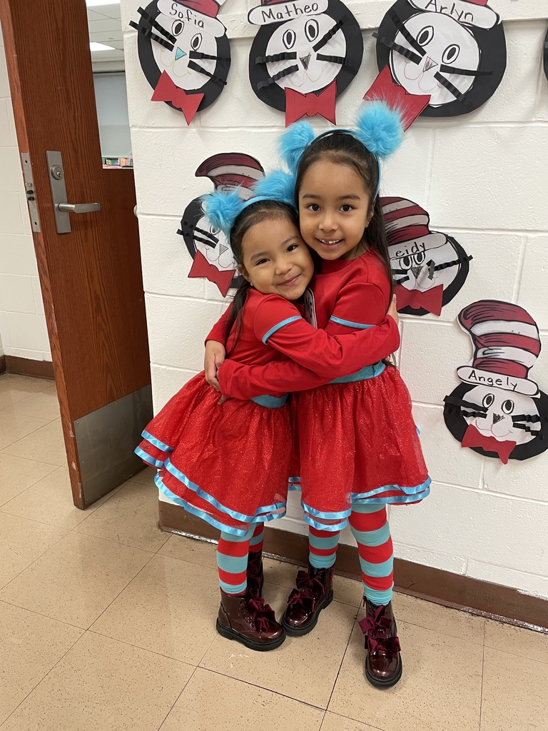 Read Across America Week at Lincoln Annex!