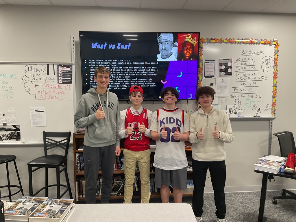 Mrs. Nelson’s 9th graders created final project presentations that included sing alongs, live music, interactive games, team activities, and spectacular visual slides!