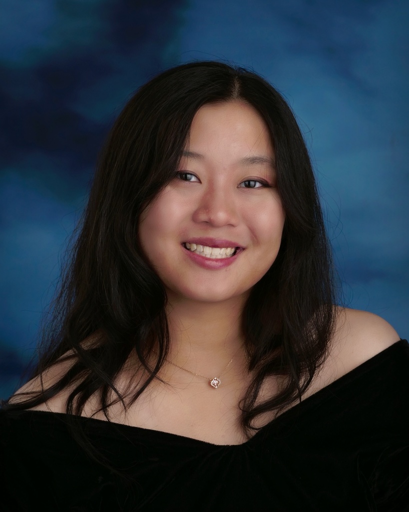 Liu_Vivian_524-972-494_4Z26