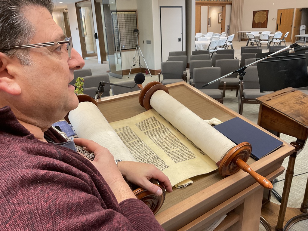 History of the Holocaust students visited the Temple Anshe Hashed in March. 