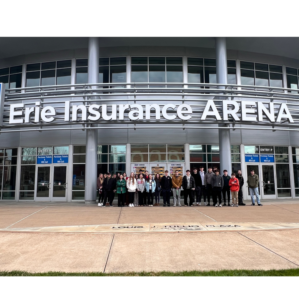 Erie Experience classes received a tour of the Warner Theater and Erie Insurance Arena this week. 