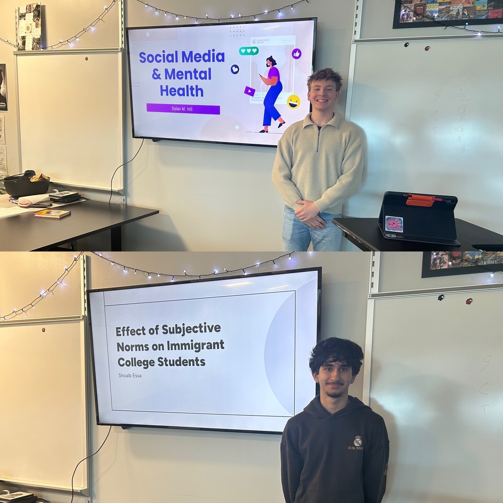 4After researching topics inspired by stimulus sources, AP Seminar students wrote 2,000-word arguments and presented their conclusions to their classmates!