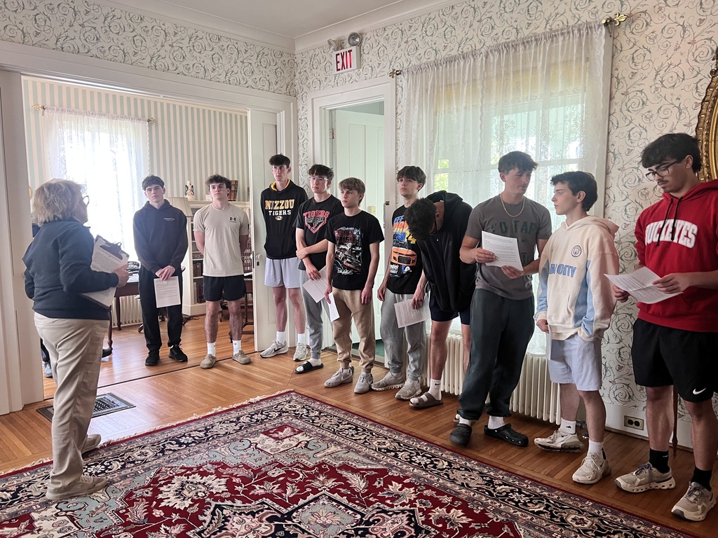 The students learned about Girard history, including Dan Rice and Charlotte Battles, and toured the homes in Girard courtesy of the Hagen History Center. 