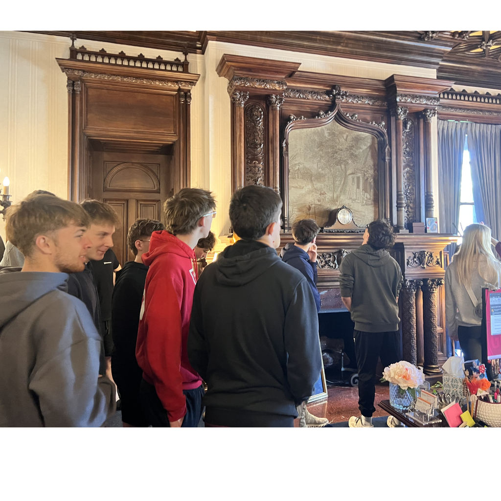 Gannon University and the Hagen History Center welcomed the Erie Experience classes this week to tour the Strong Mansion.