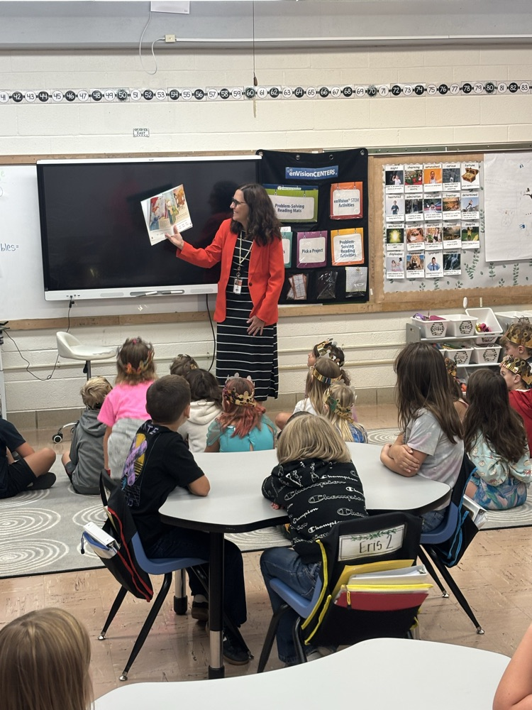 Mrs. Leyden reading to 2nd grade 