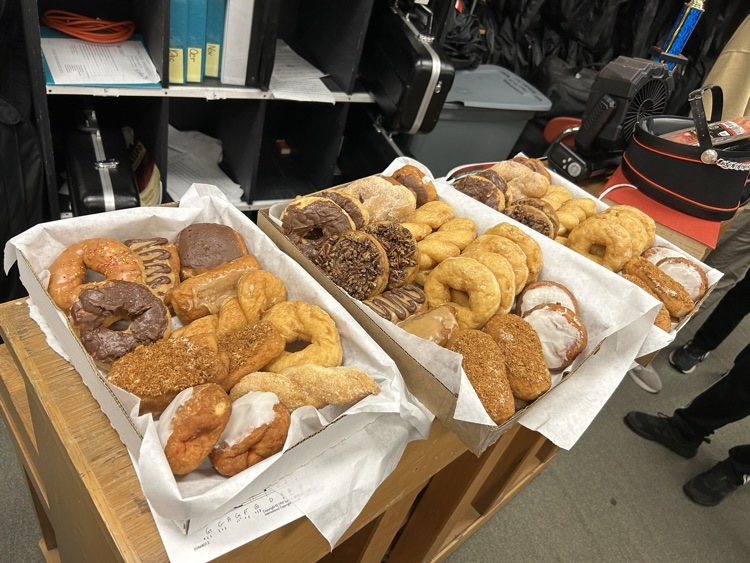 donuts for band