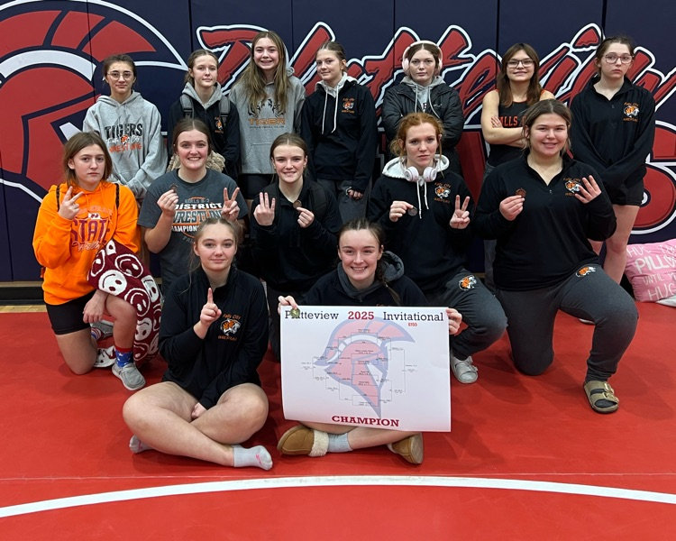 🤼‍♀️🐅🤼‍♂️