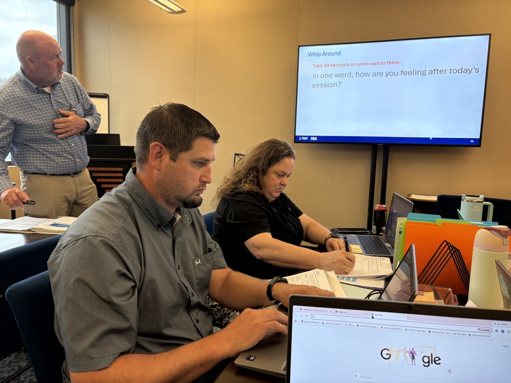 R8 Training FISD Principals mentors