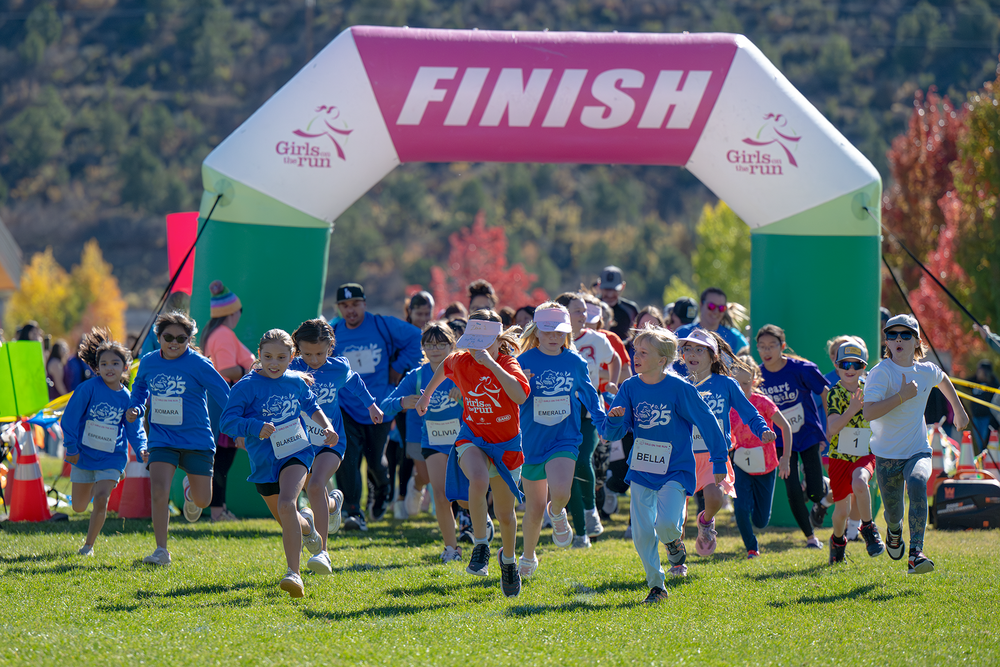 Mesa Verde and Apache Girls on the Run Teams Cross the Finish Line with Confidence