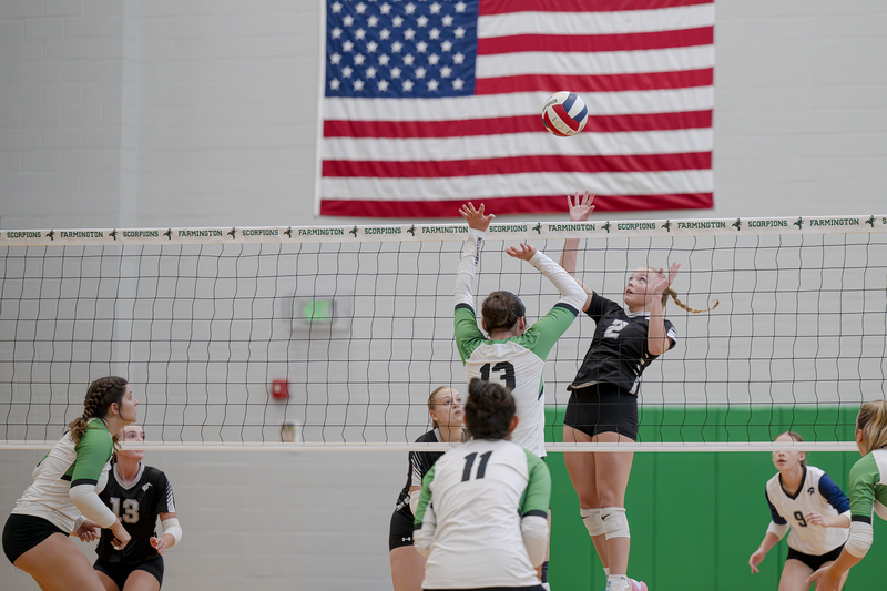 FHS Wins the Four Corners Honors Volleyball Tournament