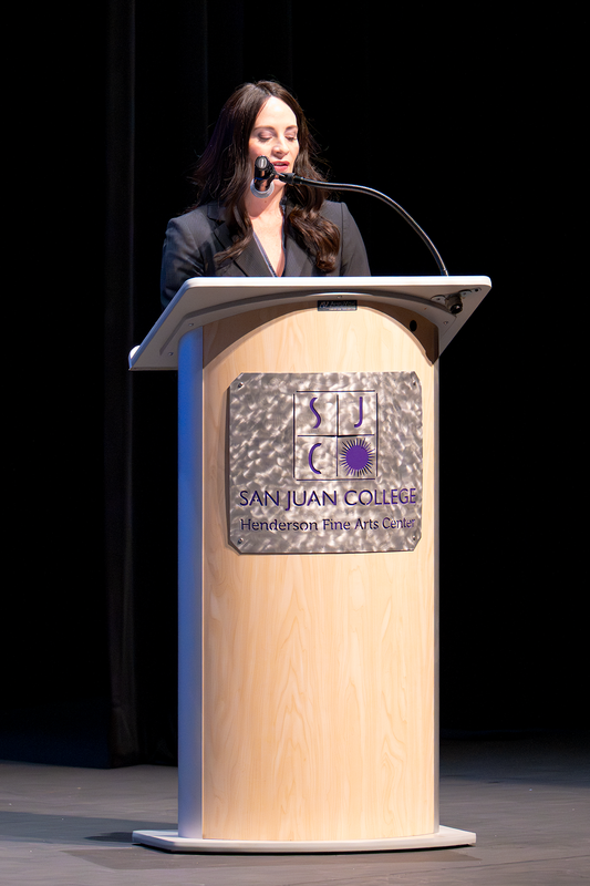 Ms. Krista McWilliams, Chief Operating Officer at LOGOS Energy and Vice President of the FMS School Board, served as emcee for the 2025 San Juan Basin Energy Conference.