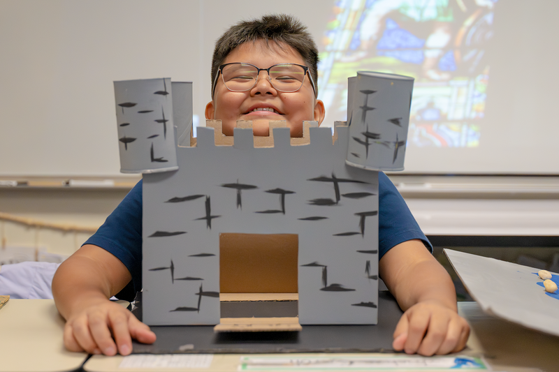 Fourth Graders Build Castles for CKLA Unit Celebration, Knights Visit