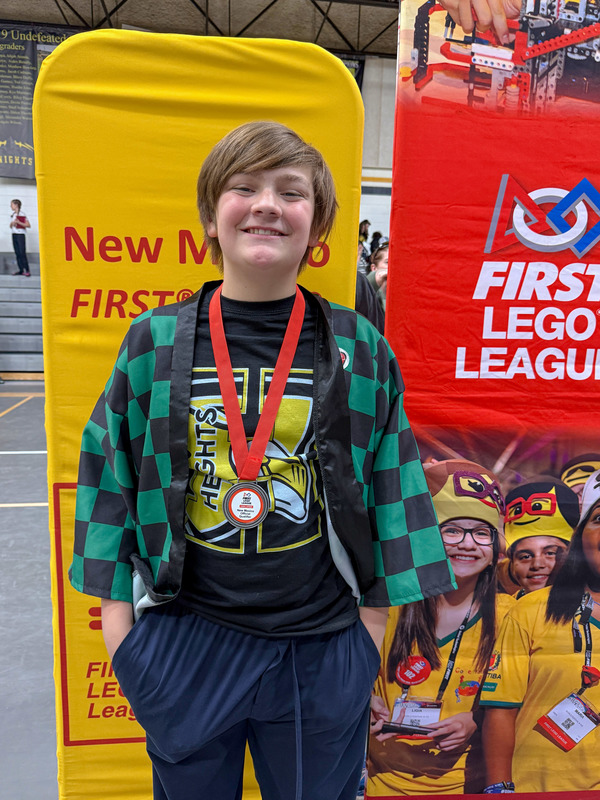 Jurassic Spark Edges Out Competition to Win State Robot Performance Award