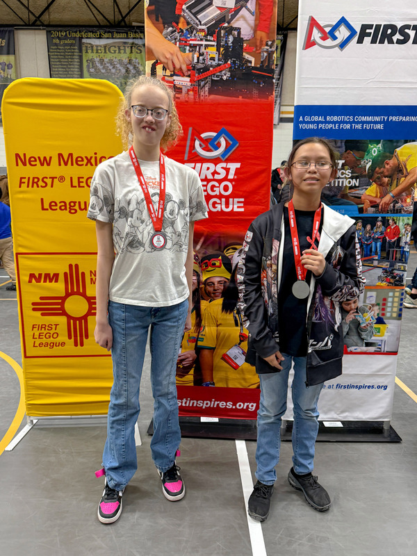 Jurassic Spark Edges Out Competition to Win State Robot Performance Award