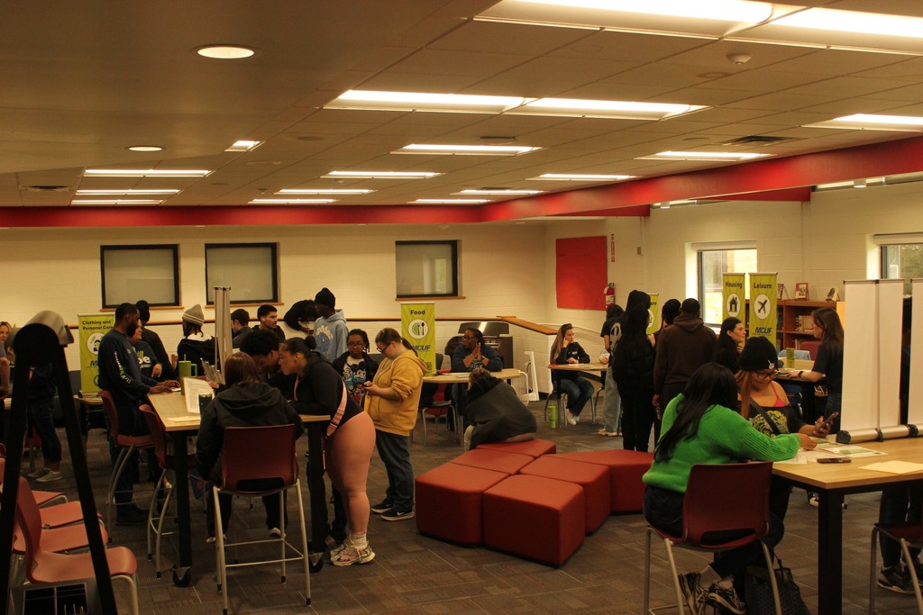 FCHS Students interact with each other and Vibe CU employees at the Reality Fair.