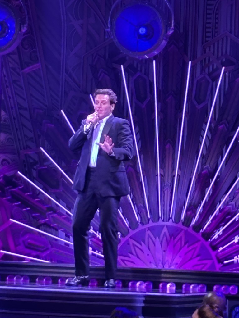 broadway star singing