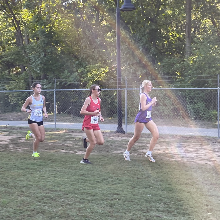 students running 