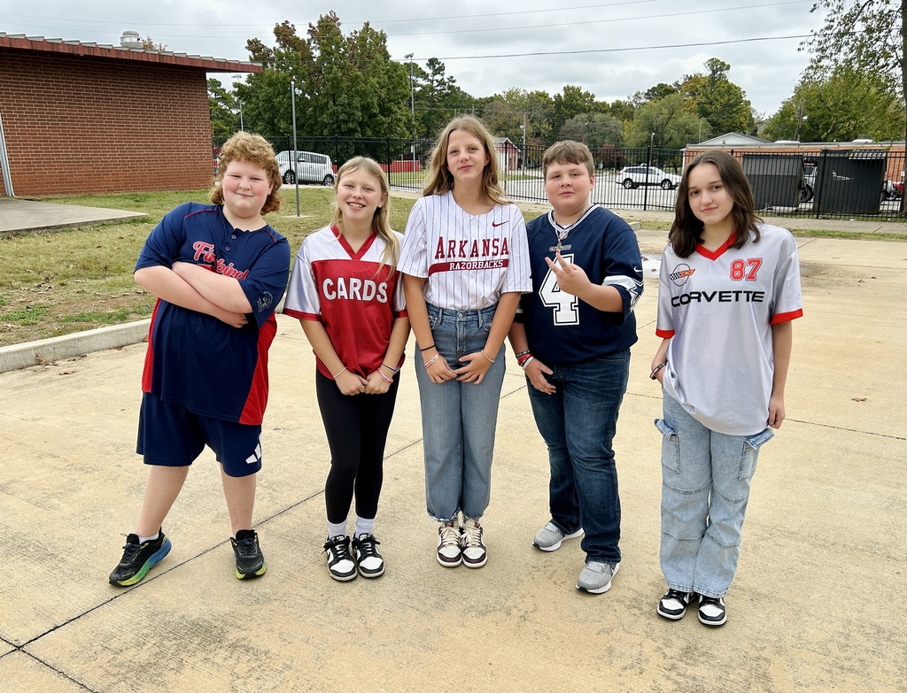 Students wearing jerseys on Jersey Day