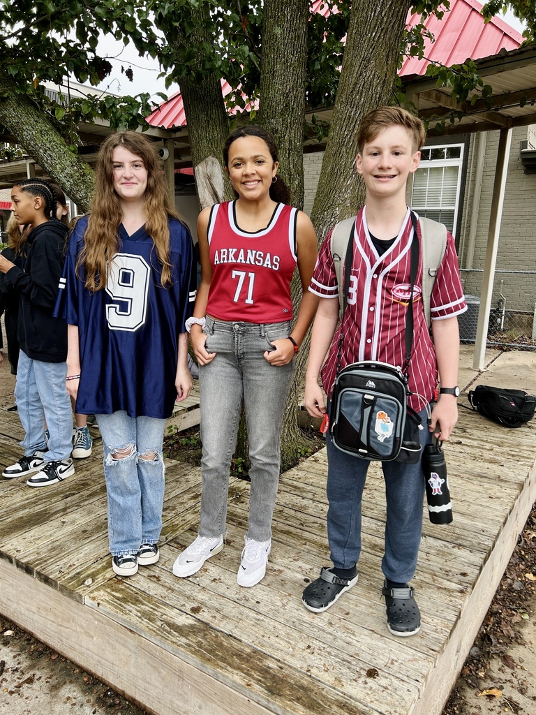 Students wearing jerseys on Jersey Day