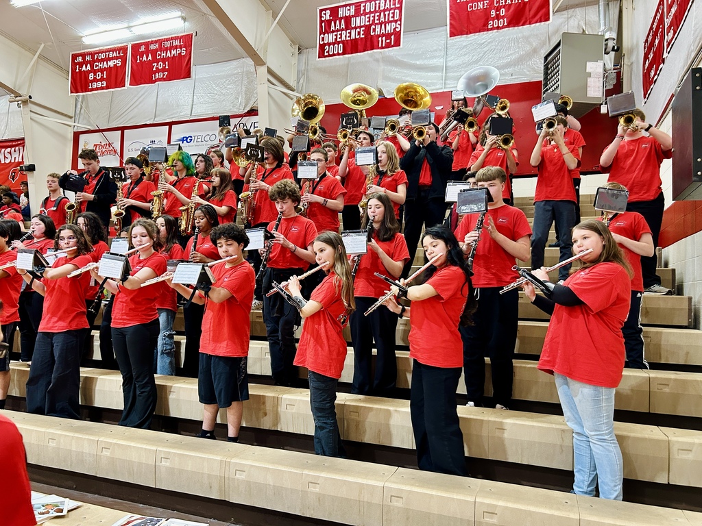 students at FJHS pep rally