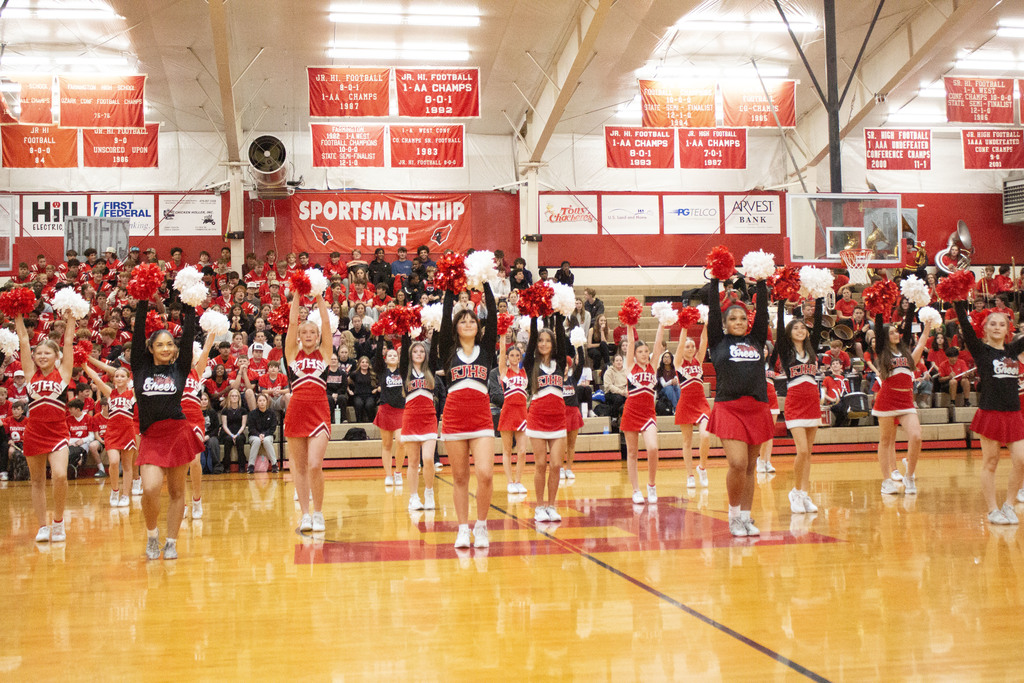 students at FJHS pep rally