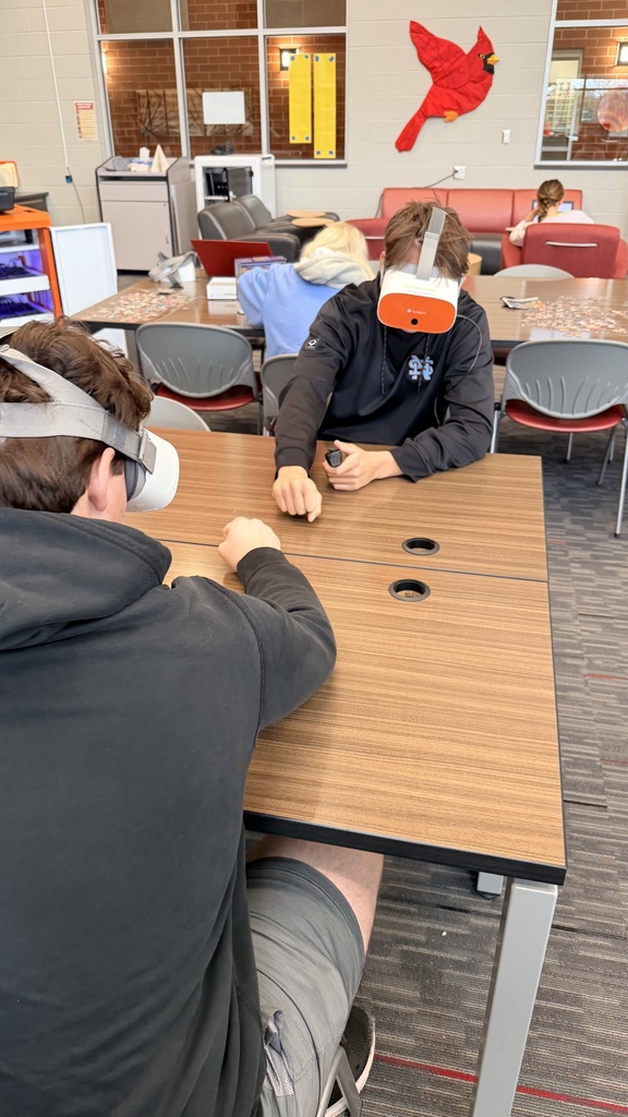 students doing virtual reality